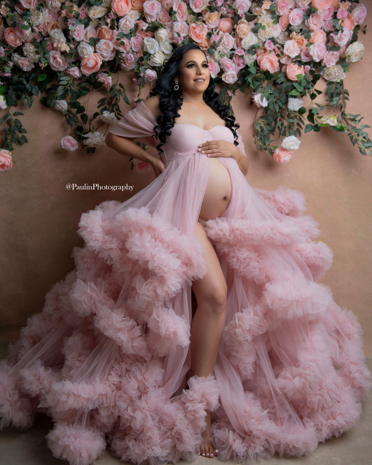 Luxury maternity photography session in Memphis Tennessee